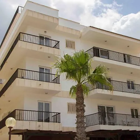 Hotell Apts. Charly's Can Picafort (Mallorca)